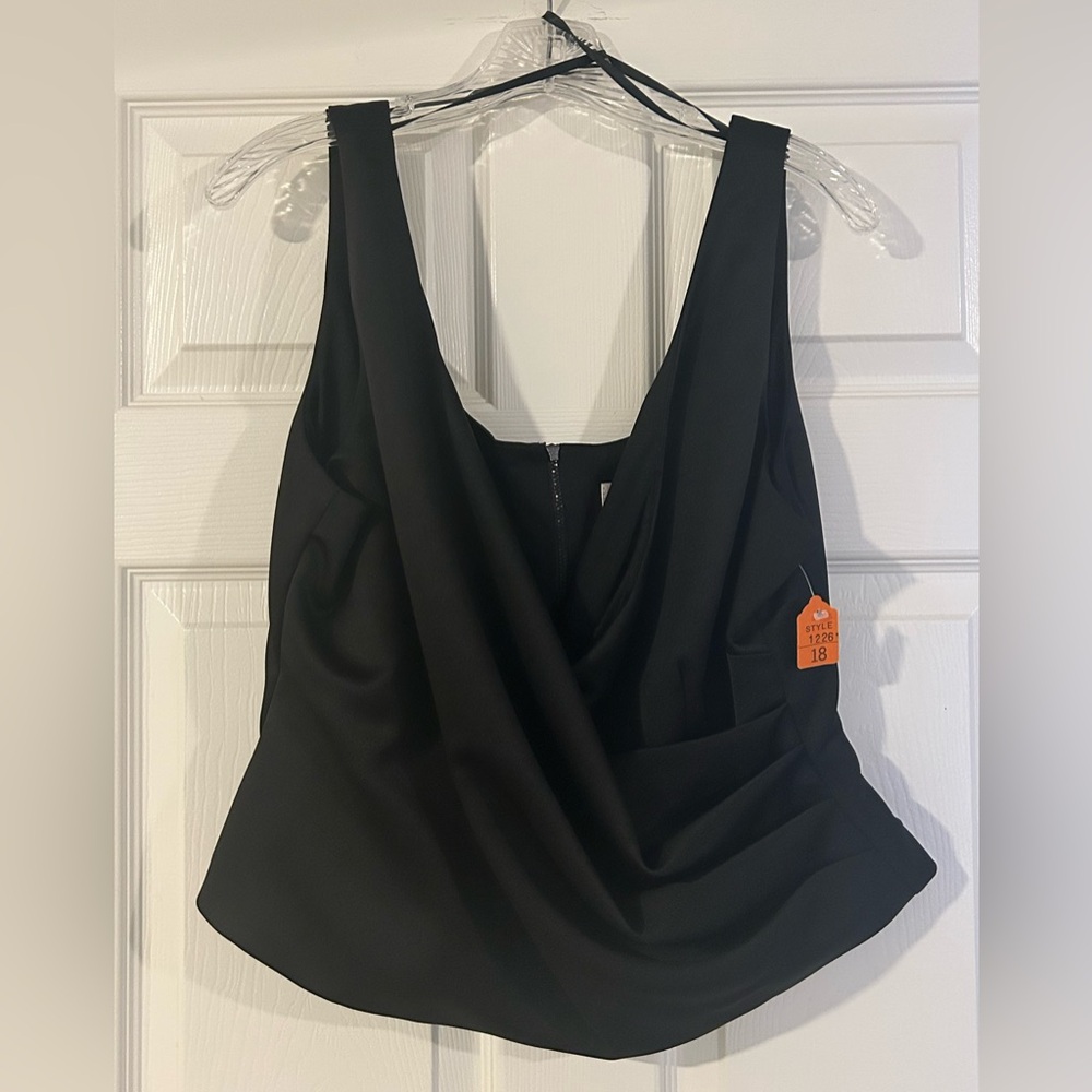 Madison Gray Black Polyester Sleeveless Dressy Top Sz 18 NEW